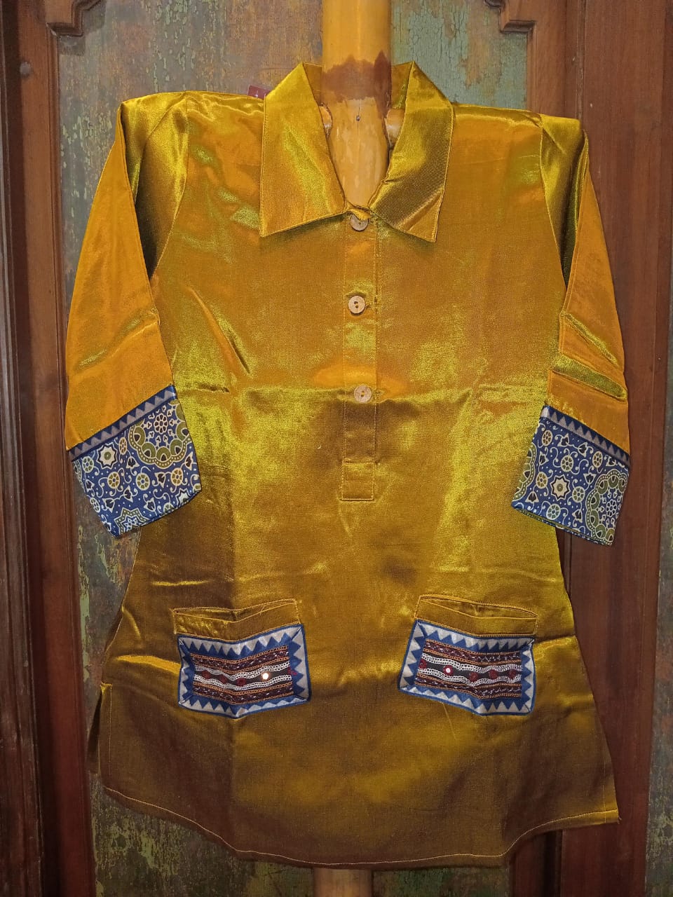 Short Kurti